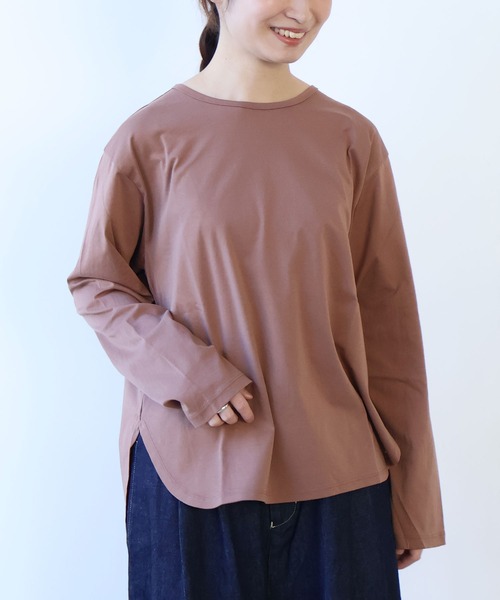 yuni（ユニ　）の「△80/- スムース水起毛　クルーネックプルオーバー（Tシャツ/カットソー・レディース・ホワイト/ブラック/グリーン/ブラウン・FREE）」の4枚目の写真