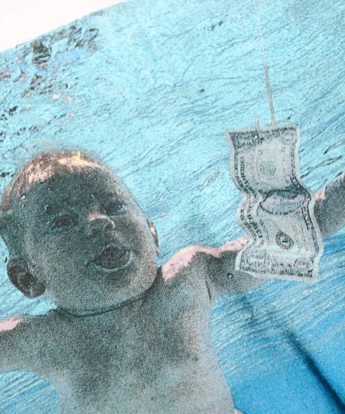 NIRVANA（ニルヴァーナ）の「THRIFTY LOOK スリフティルック / THRIFTY"NIRAVANA"TEE NEVERMIND（Tシャツ/カットソー・メンズ・ホワイト/ホワイト系1・LARGE/X-LARGE/MEDIUM/XX-LARGE）」の6枚目の写真