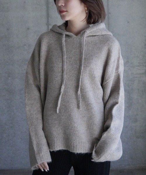 gina tricot(ジーナトリコ)の「Knitted hoodie(パーカー・レディース・ライトグレー/ベージュ・M/S)」の2枚目の写真