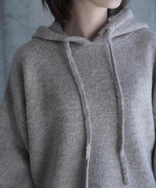 gina tricot(ジーナトリコ)の「Knitted hoodie(パーカー・レディース・ライトグレー/ベージュ・M/S)」の11枚目の写真