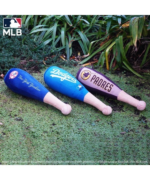 新品 MLB パドレス バット ボール クッション 2点セット