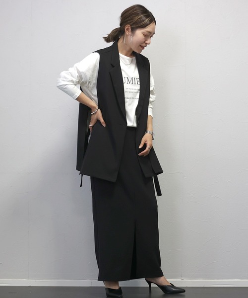 Aletta vita(アレッタビータ)の「ラウンドヘム長袖2WAYロゴカットソー(Tシャツ/カットソー・レディース・オフホワイト/ベージュ・FREE)」の4枚目の写真