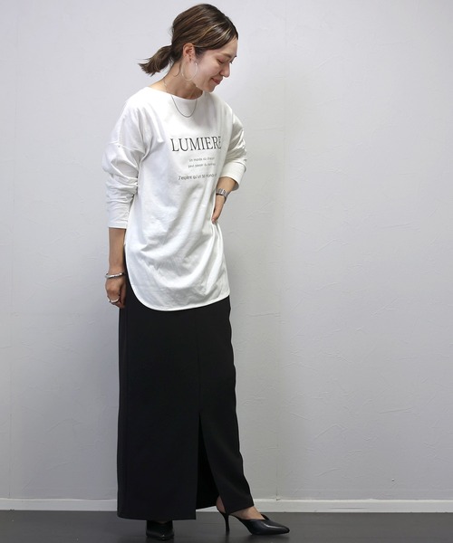 Aletta vita(アレッタビータ)の「ラウンドヘム長袖2WAYロゴカットソー(Tシャツ/カットソー・レディース・オフホワイト/ベージュ・FREE)」の12枚目の写真