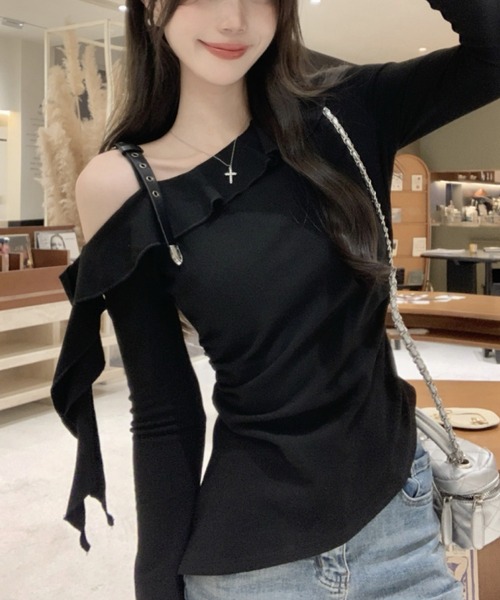 Sibra(シブラ)の「ワンショルダーラッフルトップス(Tシャツ/カットソー・レディース・ブラック/ベージュ・M)」の9枚目の写真