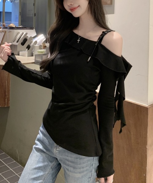 Sibra(シブラ)の「ワンショルダーラッフルトップス(Tシャツ/カットソー・レディース・ブラック/ベージュ・M)」の12枚目の写真