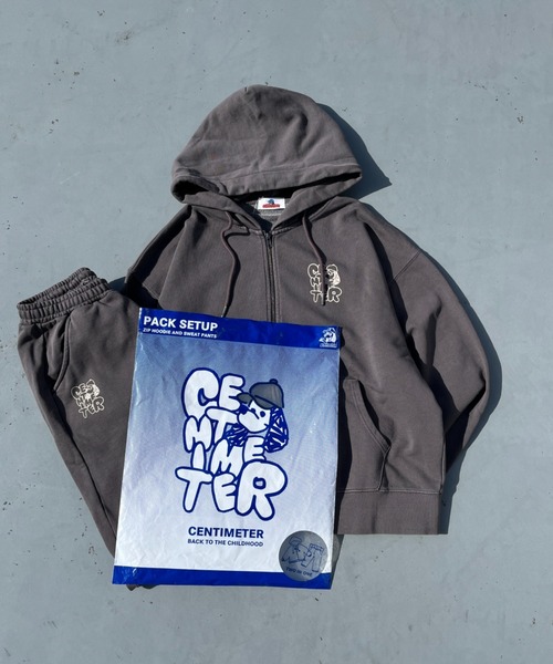 centimeter（センチメーター）の「doodle logo pack set up（パーカー 
