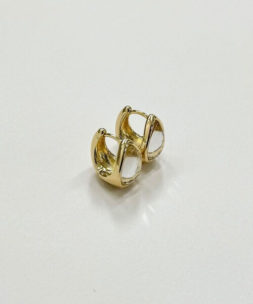 fredy emue（フレディエミュ）の「クリアしずくワンタッチピアス（ピアス（両耳用）・レディース・シルバー/ゴールド・FREE）」の8枚目の写真