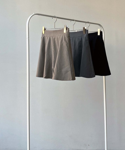 AS KNOW AS plus（アズノゥアズプラス）の「●スタイルアップ フレアミニスカート インナーパンツ 裏地付き（スカート・レディース・チャコールグレー/ブラック/ベージュ・FREE）」の19枚目の写真