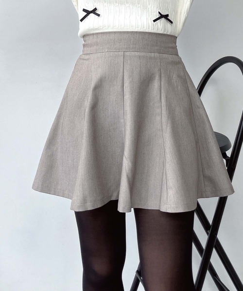 AS KNOW AS plus（アズノゥアズプラス）の「●スタイルアップ フレアミニスカート インナーパンツ 裏地付き（スカート・レディース・チャコールグレー/ブラック/ベージュ・FREE）」の12枚目の写真