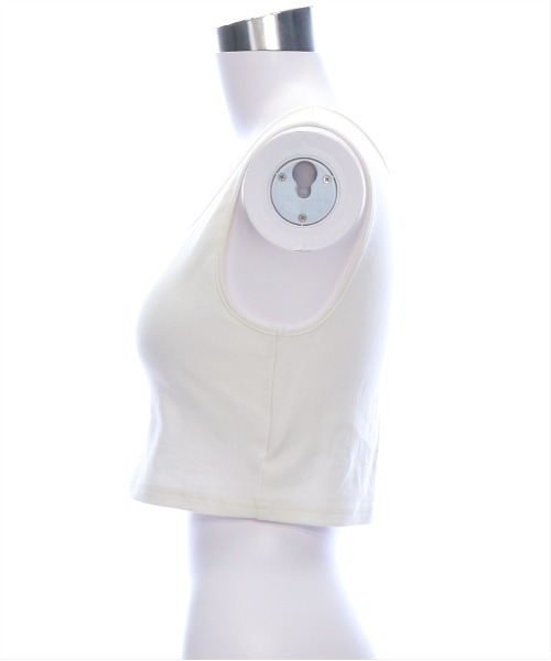 clear（クリア）の「カップ付きチビタンクトップ ［着回し万能］≪2025SS新作≫（タンクトップ・レディース・オフホワイト/ブラック・F）」の7枚目の写真