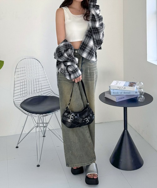 clear（クリア）の「カップ付きチビタンクトップ ［着回し万能］≪2025SS新作≫（タンクトップ・レディース・オフホワイト/ブラック・F）」の3枚目の写真