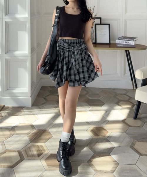 clear（クリア）の「カップ付きチビタンクトップ ［着回し万能］≪2025SS新作≫（タンクトップ・レディース・オフホワイト/ブラック・F）」の5枚目の写真