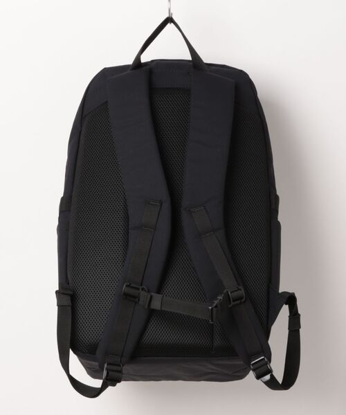 Gramicci(グラミチ)の「●GRAMICCI(グラミチ) ●CORDURA DAY PACK(バックパック/リュック・メンズ・ブラック/オリーブ・FREE)」の6枚目の写真
