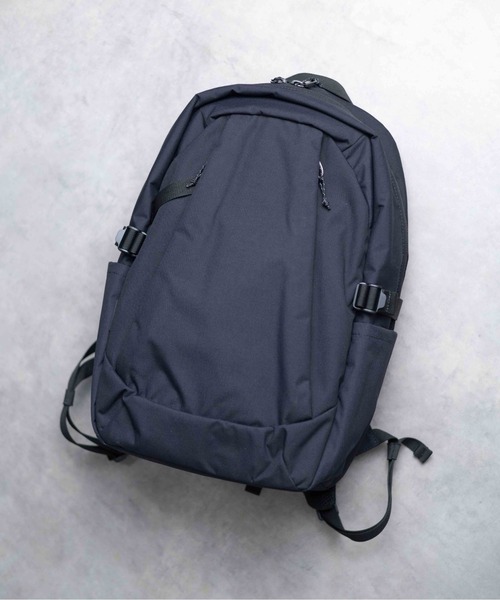 Gramicci(グラミチ)の「●GRAMICCI(グラミチ) ●CORDURA DAY PACK(バックパック/リュック・メンズ・ブラック/オリーブ・FREE)」の2枚目の写真