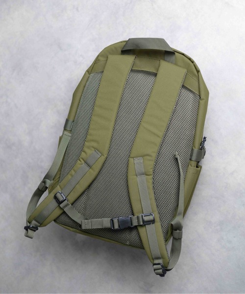 Gramicci(グラミチ)の「●GRAMICCI(グラミチ) ●CORDURA DAY PACK(バックパック/リュック・メンズ・ブラック/オリーブ・FREE)」の10枚目の写真
