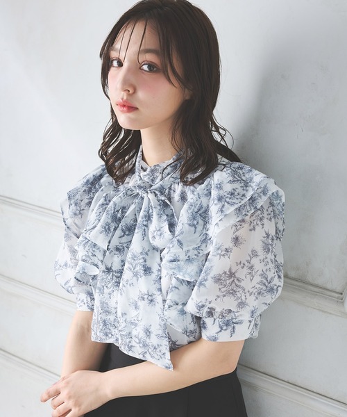 INGNI(イング)の「2Wayリボンシアーフリル半袖ブラウス(シャツ/ブラウス・レディース・ホワイト系その他3/ホワイト系その他/オフホワイト・M)」の3枚目の写真