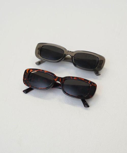 TINA：JOJUN（ティーナジョジュン）の「プリント入り レクタングルサングラス TINA：JOJUN（サングラス・レディース・ブラウン/ライトグレー・F）」の13枚目の写真