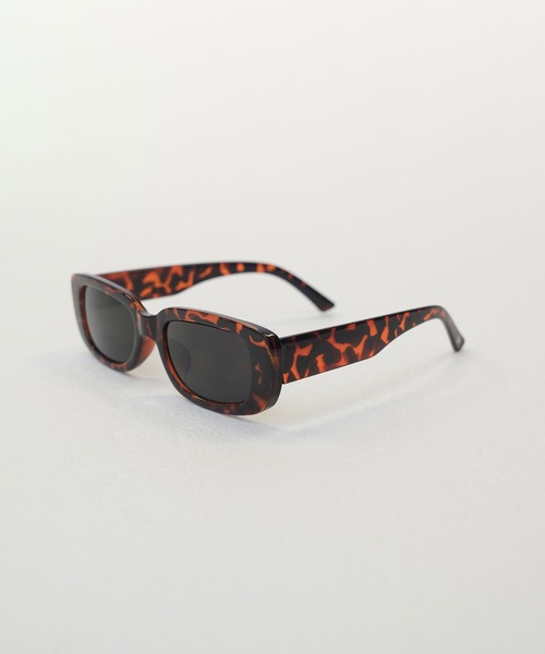 TINA：JOJUN（ティーナジョジュン）の「プリント入り レクタングルサングラス TINA：JOJUN（サングラス・レディース・ブラウン/ライトグレー・F）」の14枚目の写真