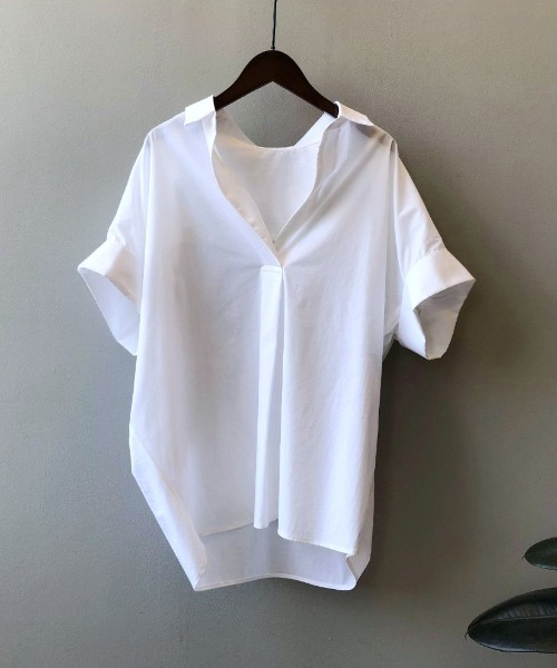 Forcement(フォースメント)の「美シルエット。さらりと快適Vネック立体半袖スキッパーシャツ夏ブラウス(シャツ/ブラウス・レディース・ホワイト/ベージュ/ブラック・ONESIZE)」の15枚目の写真
