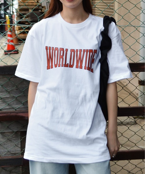 spiritoso（スピリトーゾ）の「【spiritoso】カレッジアソートプリントＴシャツ(CP)（Tシャツ/カットソー・レディース・ホワイト系2/ホワイト系1・L/M）」の5枚目の写真