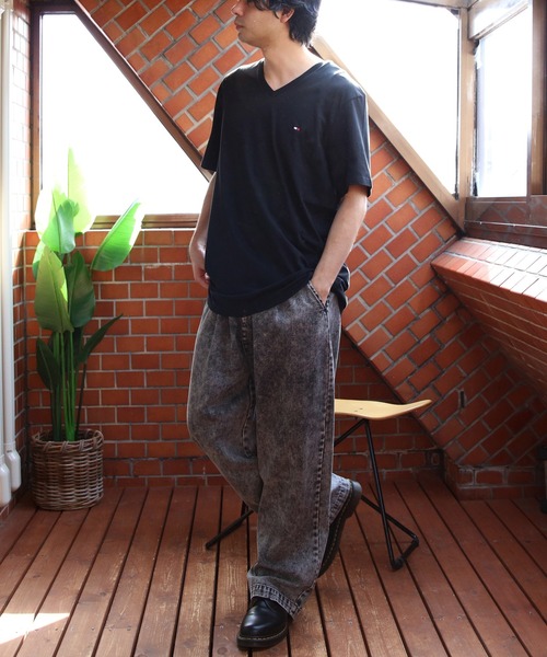 TOMMY HILFIGER(トミーヒルフィガー)の「TOMMY HILFIGER Vネック半袖Tシャツ(Tシャツ/カットソー・メンズ・ホワイト/ダークネイビー/ブラック・X-LARGE/SMALL/MEDIUM/LARGE)」の15枚目の写真