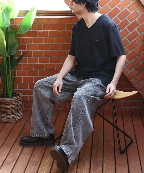 TOMMY HILFIGER(トミーヒルフィガー)の「TOMMY HILFIGER Vネック半袖Tシャツ(Tシャツ/カットソー・メンズ・ホワイト/ダークネイビー/ブラック・X-LARGE/SMALL/MEDIUM/LARGE)」の18枚目の写真