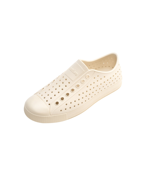 Native(ネイティブ)の「【native Shoes/ネイティブシューズ】Jefferson Sugarlit/スニーカー/軽量/イージーケア【WEB限定】(スリッポン・メンズ・アイボリー/カーキ/ホワイト/ブラック系その他/ブラック/ベージュ/ネイビー/グレー・28/27/26)」の3枚目の写真