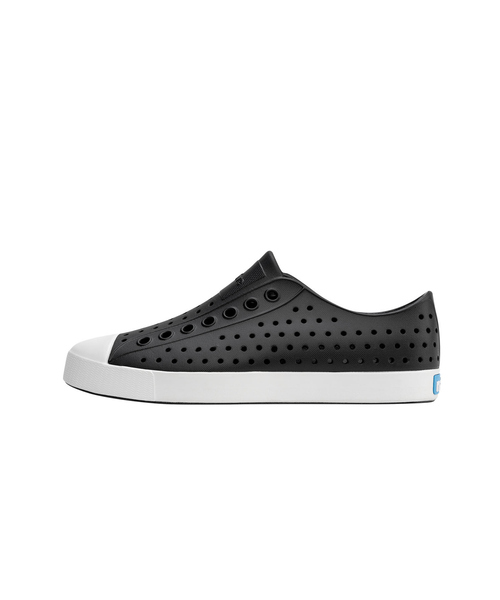 Native(ネイティブ)の「【native Shoes/ネイティブシューズ】Jefferson Sugarlit/スニーカー/軽量/イージーケア【WEB限定】(スリッポン・メンズ・アイボリー/カーキ/ホワイト/ブラック系その他/ブラック/ベージュ/ネイビー/グレー・28/27/26)」の12枚目の写真