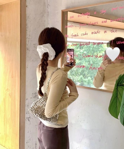 DEVICE（デバイス）の「メタルシルバー ビーズ ミニ ハンドバッグ キラキラ 韓国ファッション 肩掛けバッグ 韓国ストリート ストリートファッション（ハンドバッグ・レディース・シルバー・FREE）」の3枚目の写真