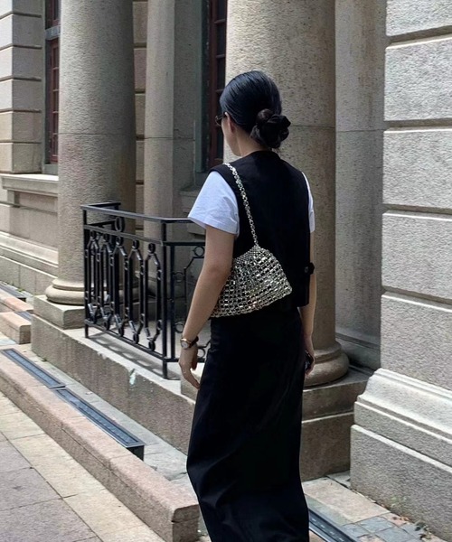 DEVICE（デバイス）の「メタルシルバー ビーズ ミニ ハンドバッグ キラキラ 韓国ファッション 肩掛けバッグ 韓国ストリート ストリートファッション（ハンドバッグ・レディース・シルバー・FREE）」の22枚目の写真