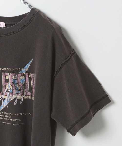 LEPSIM（レプシィム）の「アソートツアーロゴT　492798（Tシャツ/カットソー・レディース・ブルー/オフホワイト/ブラック・FREE）」の6枚目の写真