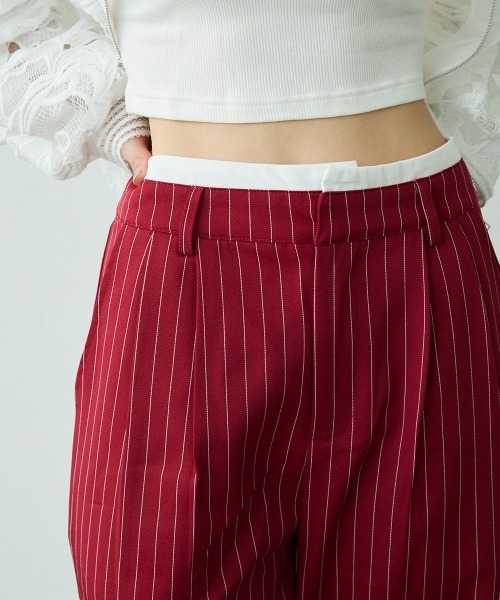 Clum(クルム)の「2tuck layered design pinstripe wide slacks / 2タックレイヤードデザインピンストライプワイドスラックス(スラックス・レディース・バーガンディー/ネイビー/チャコールグレー/ダークグリーン/ブラック・SMALL/MEDIUM)」の15枚目の写真