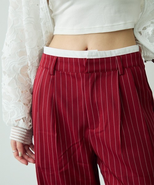 Clum(クルム)の「2tuck layered design pinstripe wide slacks / 2タックレイヤードデザインピンストライプワイドスラックス(スラックス・レディース・バーガンディー/ネイビー/チャコールグレー/ダークグリーン/ブラック・SMALL/MEDIUM)」の14枚目の写真