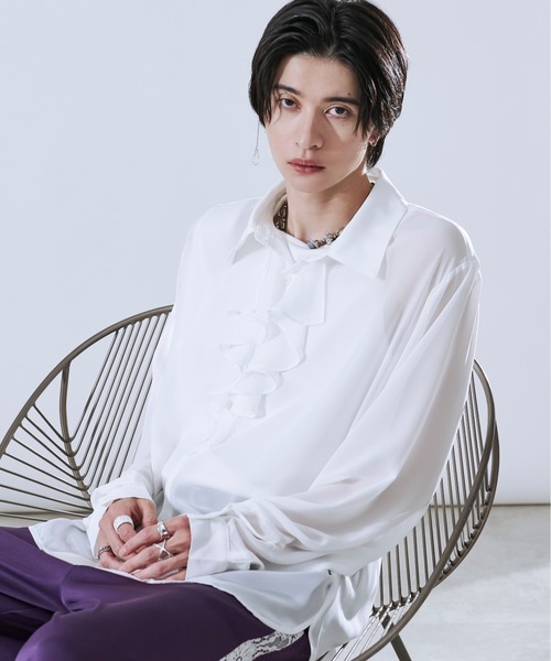 Ellno Loset（エルノロゼット）の「ラッフルタイシアーシャツ（シャツ/ブラウス・メンズ・ブラック/オフホワイト・MEDIUM/LARGE/SMALL）」の8枚目の写真