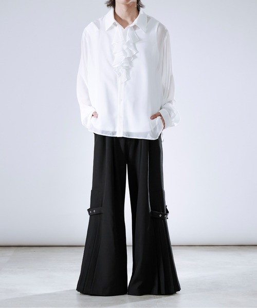 Ellno Loset（エルノロゼット）の「ラッフルタイシアーシャツ（シャツ/ブラウス・メンズ・ブラック/オフホワイト・MEDIUM/LARGE/SMALL）」の13枚目の写真