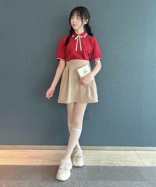 F i.n.t（フィント）の「リボンタイ付きライン入りポロシャツ【1枚で快適】/ fint　フィント（ポロシャツ・レディース・オフホワイト/レッド/ライトグレー・FREE）」の19枚目の写真