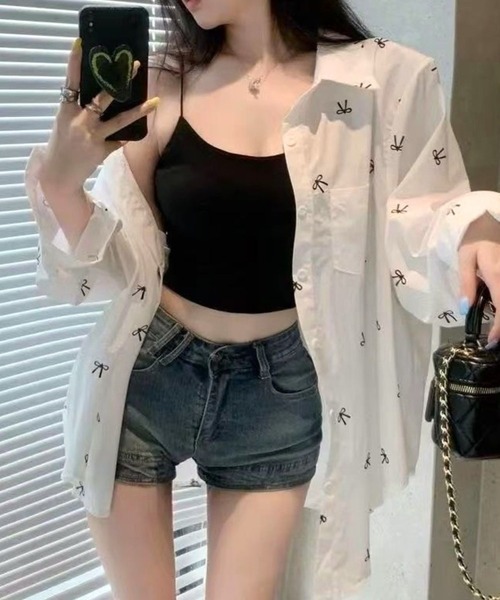 CANVAS+（キャンバスプラス）の「【CANVAS+】リボンプリントシャツ（シャツ/ブラウス・レディース・ホワイト/サックスブルー/ピンク・M）」の7枚目の写真