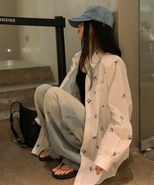 CANVAS+（キャンバスプラス）の「【CANVAS+】リボンプリントシャツ（シャツ/ブラウス・レディース・ホワイト/サックスブルー/ピンク・M）」の20枚目の写真