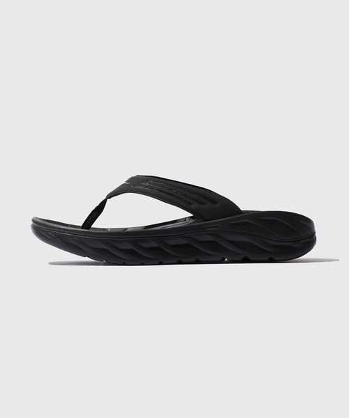 HOKA ONE ONE/ホカ オネオネ】ORA Recovery Flip（スリッポン