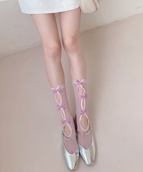 VIVID LADY（ビビッドレディー）の「レースアップ風 リボンシアーソックス（ソックス/靴下・レディース・シルバー/ライトブルー/ピンク/ベージュ/サックスブルー系/ブラック・FREE）」の12枚目の写真