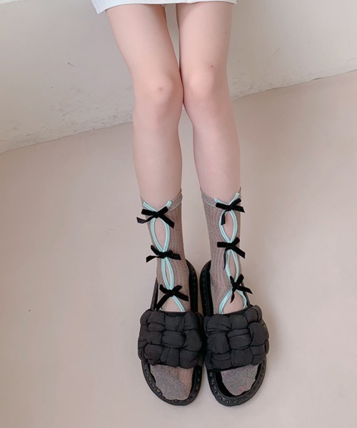 VIVID LADY（ビビッドレディー）の「レースアップ風 リボンシアーソックス（ソックス/靴下・レディース・シルバー/ライトブルー/ピンク/ベージュ/サックスブルー系/ブラック・FREE）」の17枚目の写真