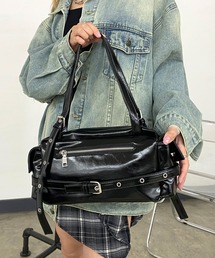 フロントベルトボストンバッグ