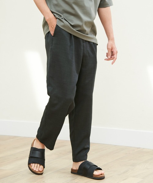 ikka(イッカ)の「【イージーケア】Reflax(R) ワイドイージーパンツ(その他パンツ・メンズ・チャコールグレー/ベージュ・M/L/XL/S)」の4枚目の写真