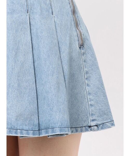 CALNAMUR（カルナムール）の「プリーツデニムミニスカート（スカート・レディース・ブラック/ブルー・SMALL/MEDIUM）」の11枚目の写真