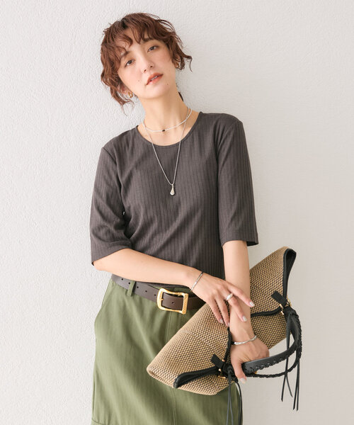 RIVE DROITE(リヴドロワ)の「【汗染み防止/全骨格着痩せ】ガードスウェットテレコTee(Tシャツ/カットソー・レディース・ピンク/ホワイト/チャコールグレー/ブラウン・FREE)」の13枚目の写真