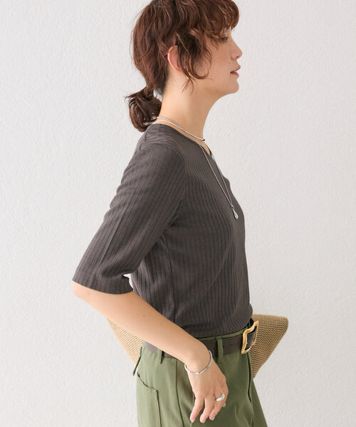 RIVE DROITE(リヴドロワ)の「【汗染み防止/全骨格着痩せ】ガードスウェットテレコTee(Tシャツ/カットソー・レディース・ピンク/ホワイト/チャコールグレー/ブラウン・FREE)」の12枚目の写真