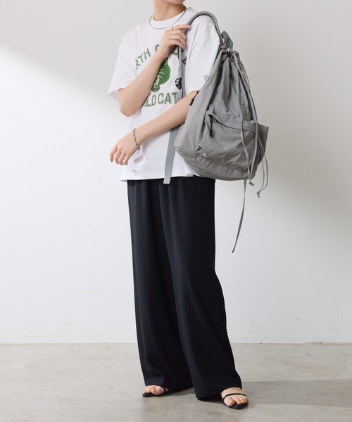 PAPILLONNER（パピヨネ）の「ドロストナイロンリュック/軽量/ZOZO限定（バックパック/リュック・レディース・ブラック/グレー・FREE）」の5枚目の写真