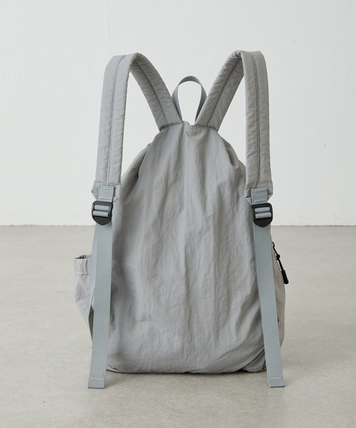 PAPILLONNER（パピヨネ）の「ドロストナイロンリュック/軽量/ZOZO限定（バックパック/リュック・レディース・ブラック/グレー・FREE）」の13枚目の写真