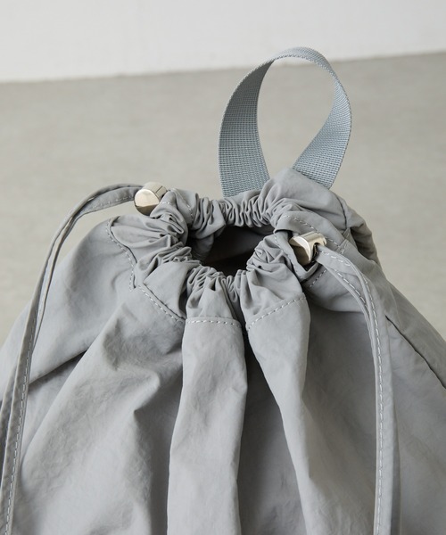 PAPILLONNER（パピヨネ）の「ドロストナイロンリュック/軽量/ZOZO限定（バックパック/リュック・レディース・ブラック/グレー・FREE）」の15枚目の写真