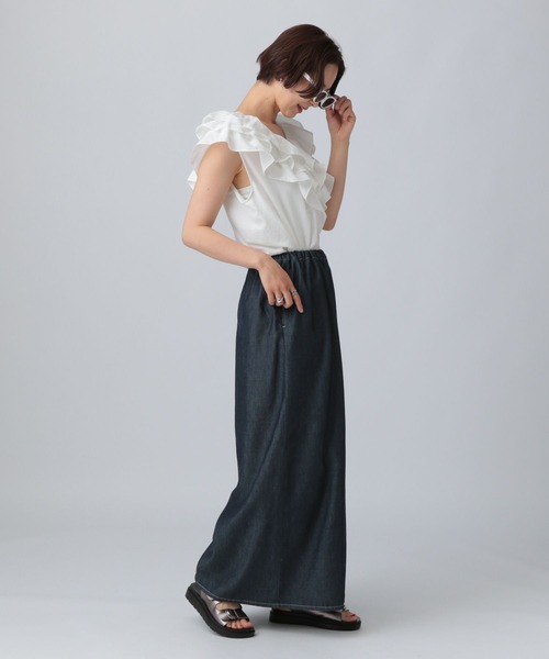 LEPSIM(レプシィム)の「フリルVネックノースリブラウス 570821(シャツ/ブラウス・レディース・ライトグリーン/ブラック/オフホワイト・FREE)」の7枚目の写真